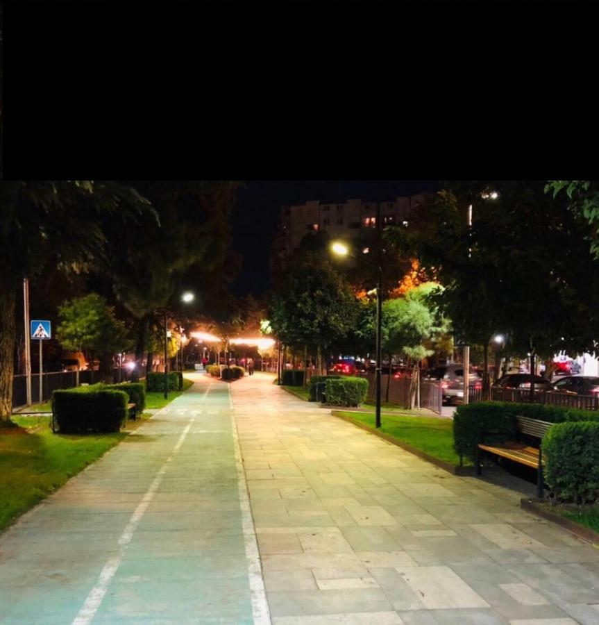 Hotel Gallery Home Тбилиси Экстерьер фото